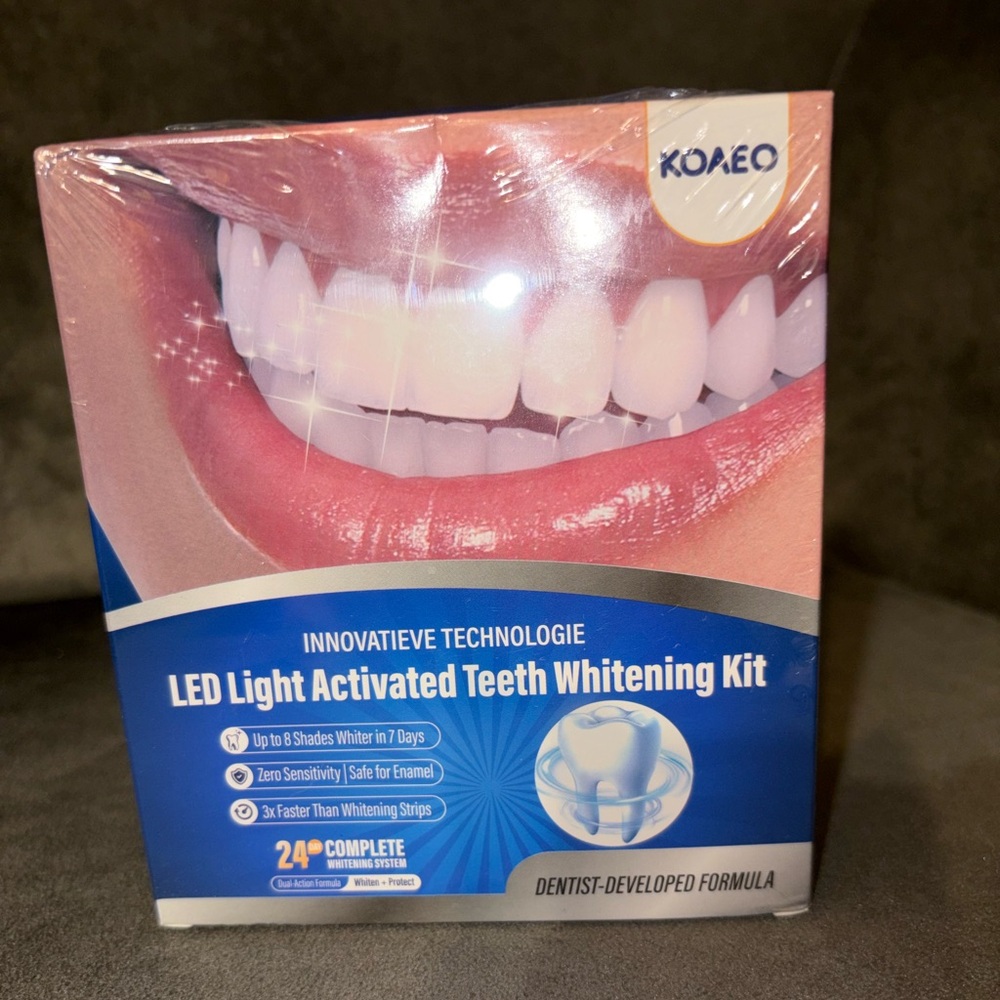 LED Light Activated Teeth Whitening Kit - KOKEO - Pink & Blue Packaging